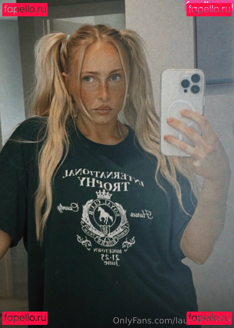 Laurelanne33 Nude Onlyfans Photo 31
