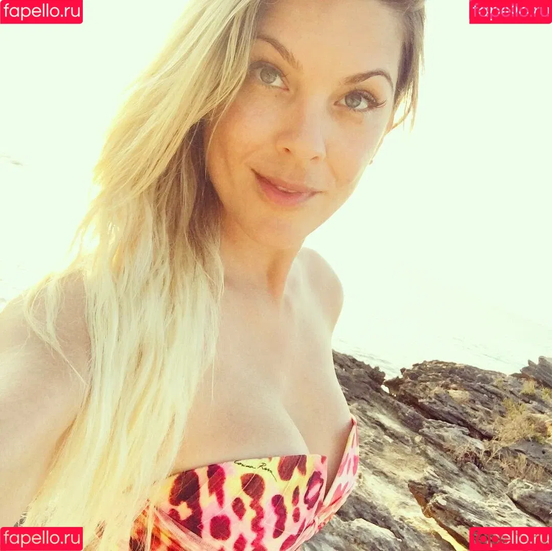 Renata Fan Onlyfans Photo Gallery 