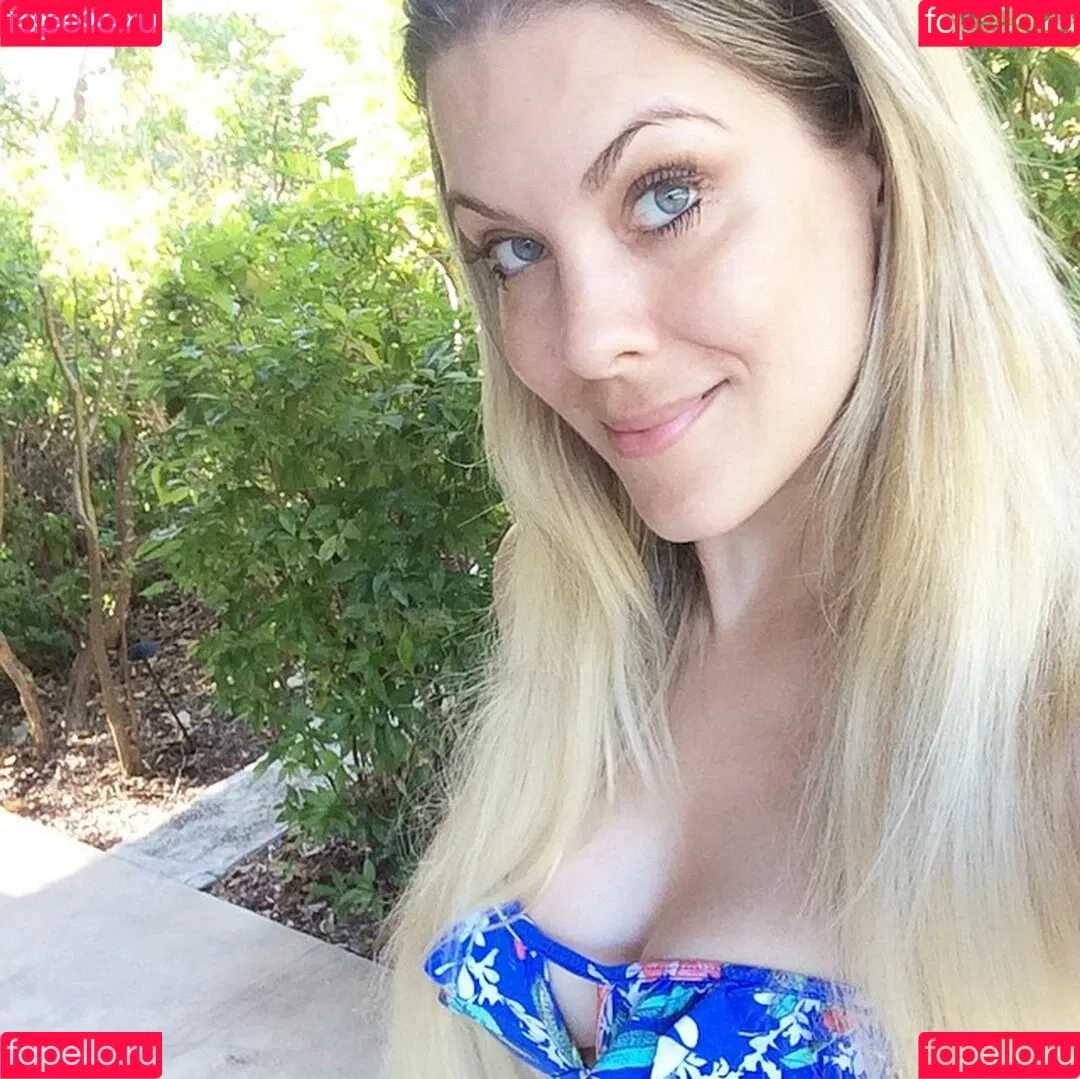 Renata Fan Onlyfans Photo Gallery 