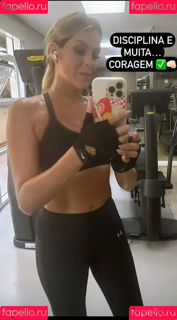 Renata Fan Onlyfans Photo Gallery 