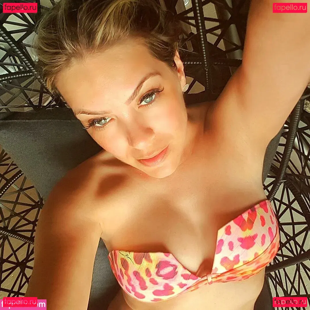 Renata Fan Onlyfans Photo Gallery 