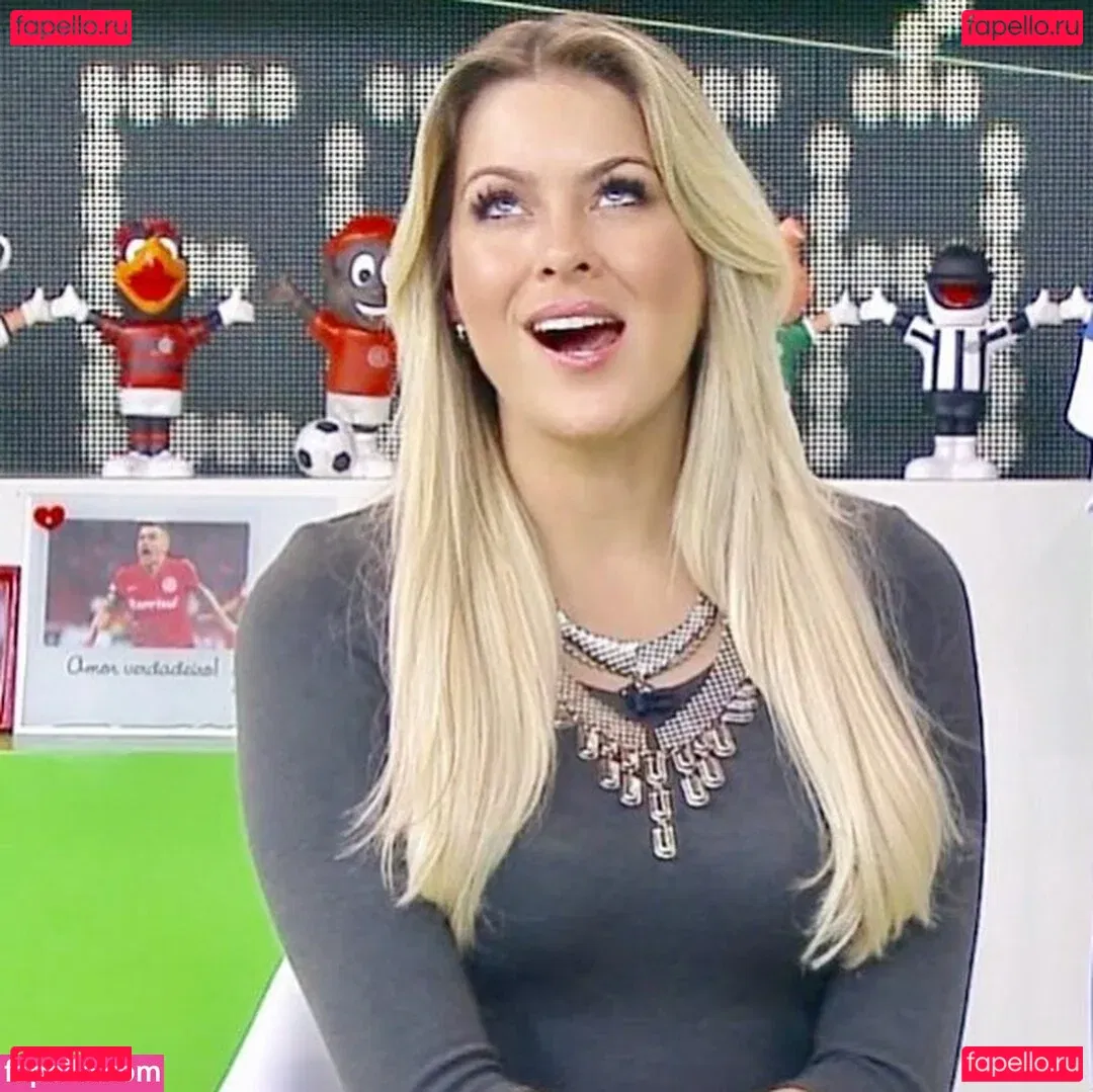 Renata Fan Onlyfans Photo Gallery 