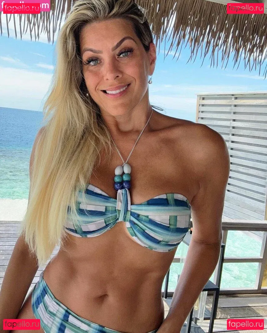 Renata Fan Onlyfans Photo Gallery 