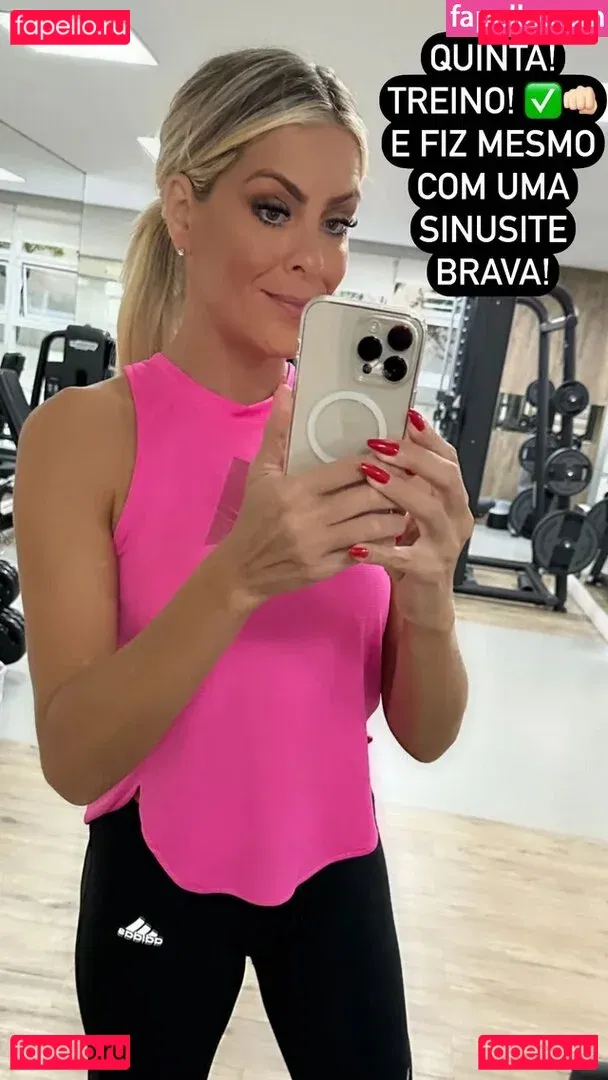 Renata Fan Onlyfans Photo Gallery 