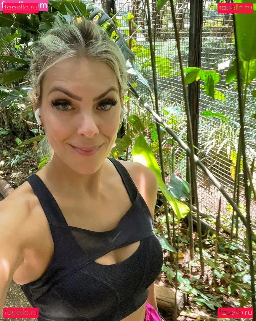 Renata Fan Onlyfans Photo Gallery 