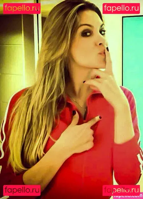 Renata Fan Onlyfans Photo Gallery 