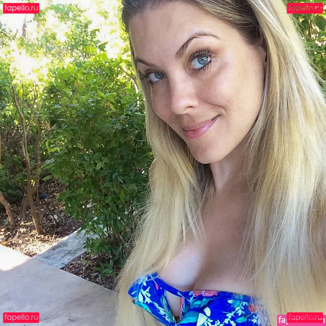 Renata Fan Onlyfans Photo Gallery 