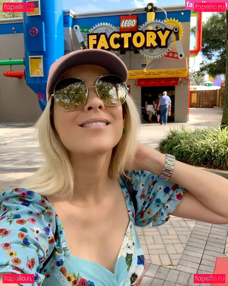 Renata Fan Onlyfans Photo Gallery 