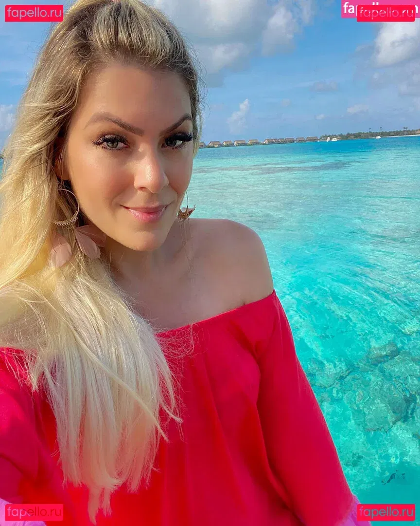 Renata Fan Onlyfans Photo Gallery 