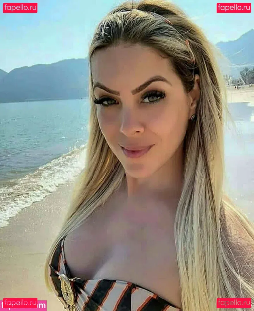 Renata Fan Onlyfans Photo Gallery 