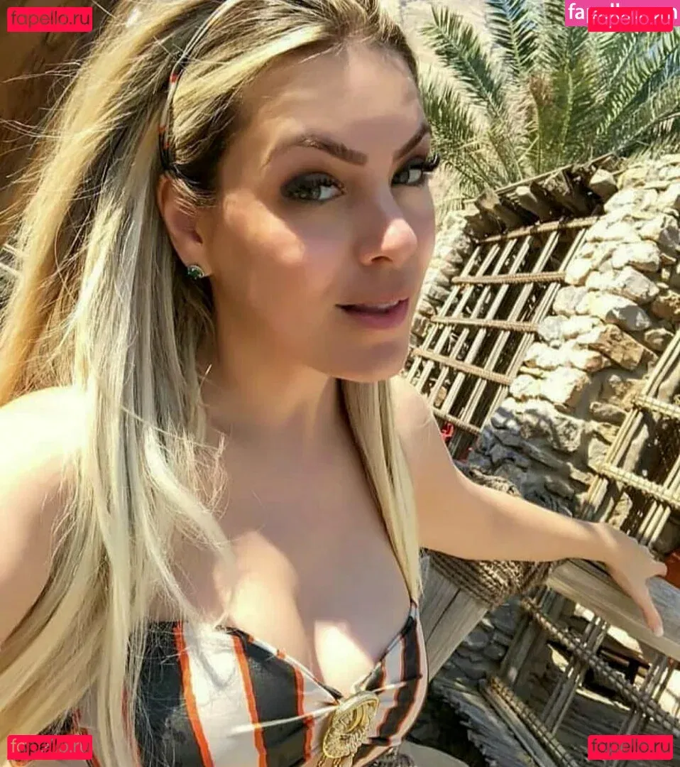 Renata Fan Onlyfans Photo Gallery 