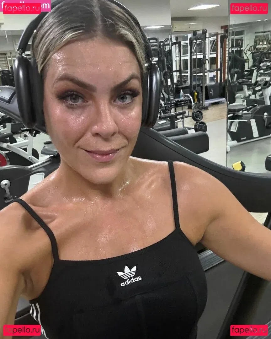 Renata Fan Onlyfans Photo Gallery 