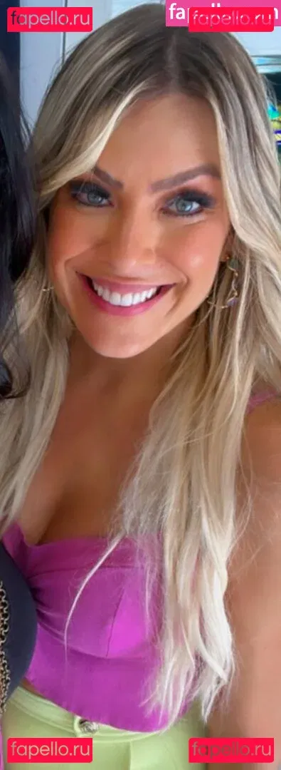 Renata Fan Onlyfans Photo Gallery 