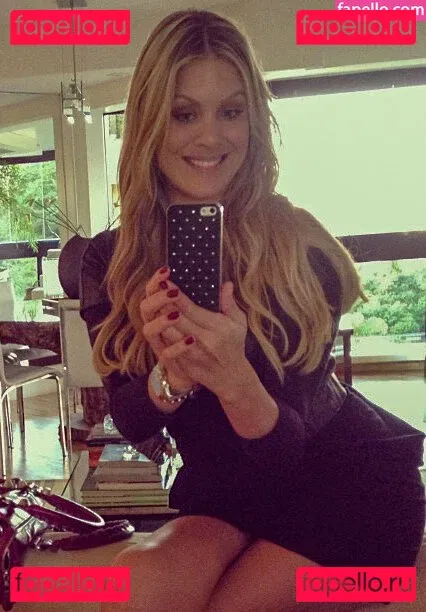 Renata Fan Onlyfans Photo Gallery 