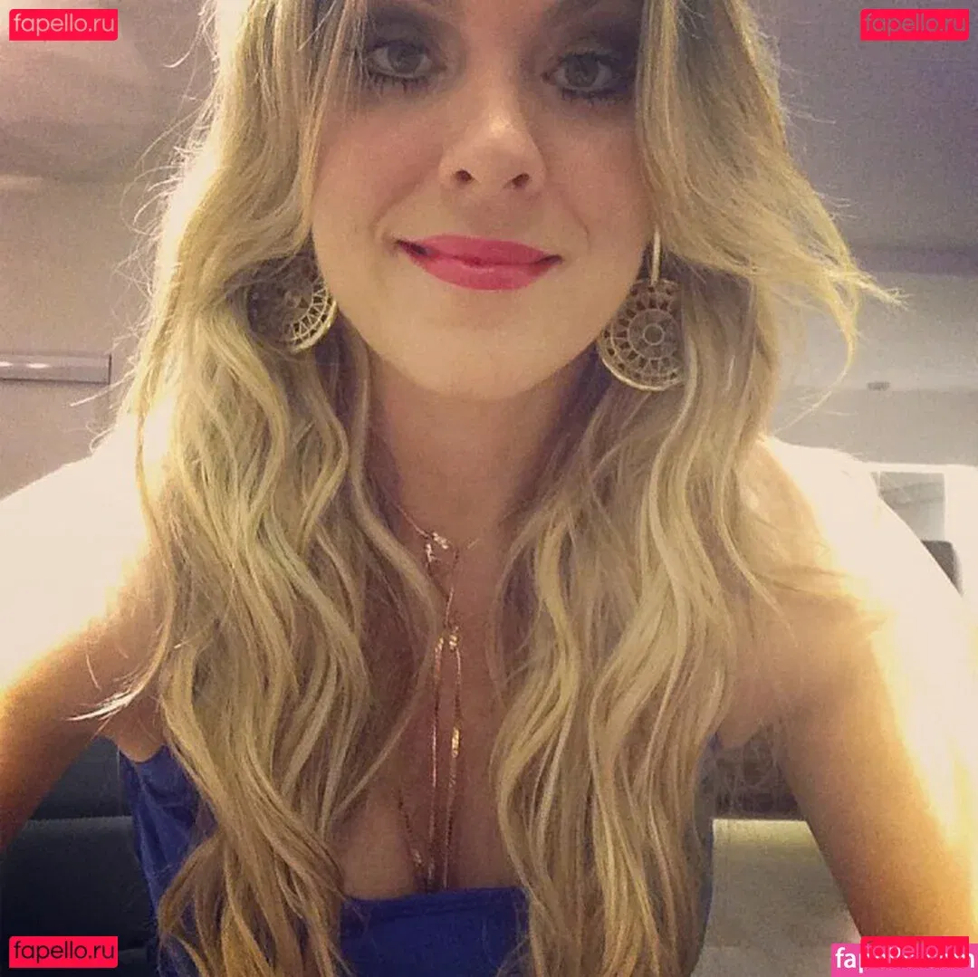 Renata Fan Onlyfans Photo Gallery 