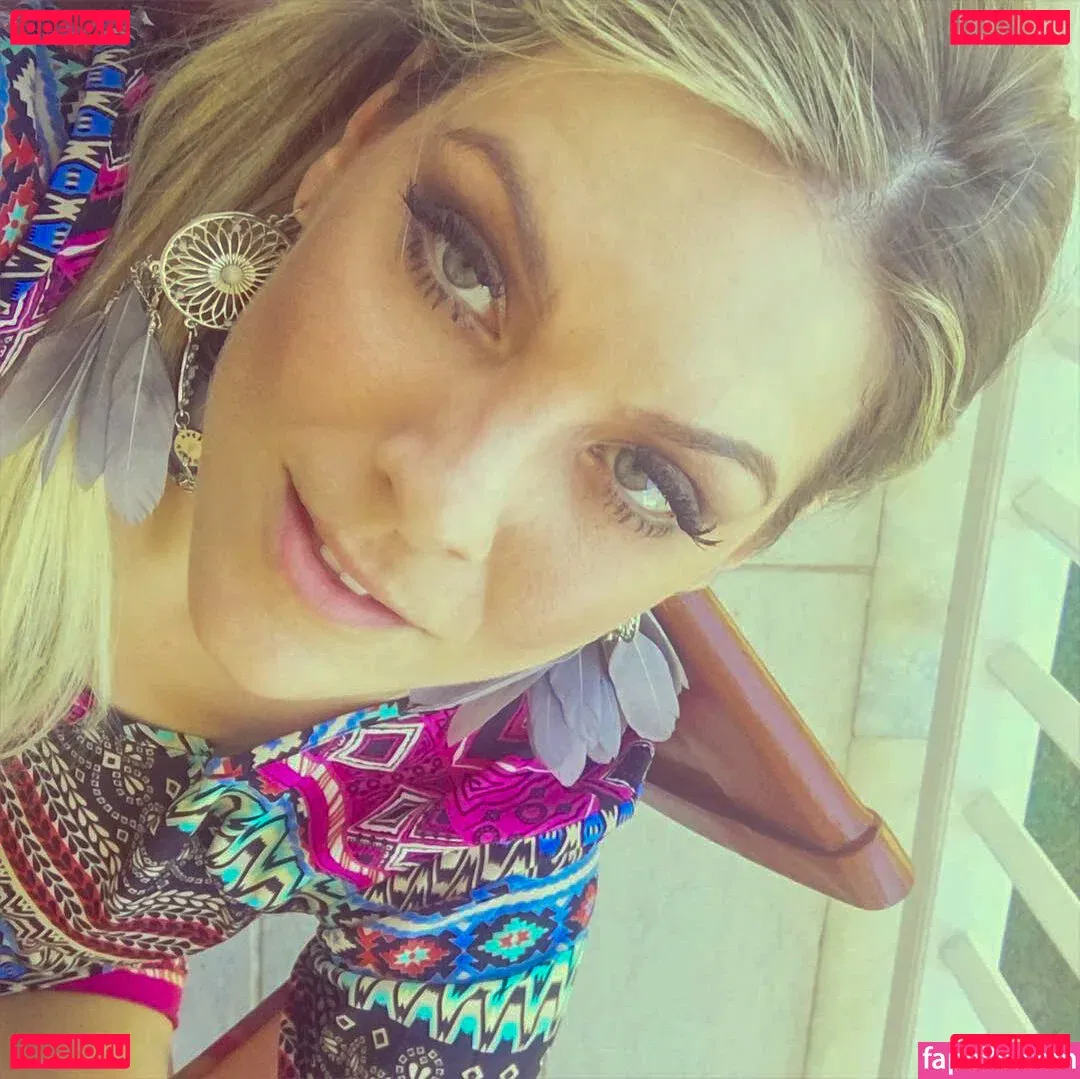 Renata Fan Onlyfans Photo Gallery 