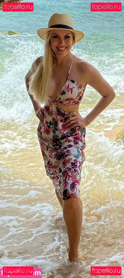 Renata Fan Onlyfans Photo Gallery 