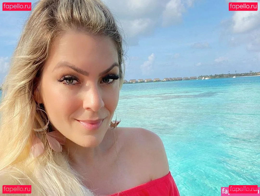 Renata Fan Onlyfans Photo Gallery 