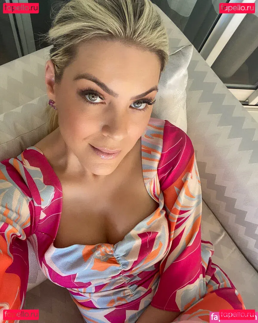 Renata Fan Onlyfans Photo Gallery 