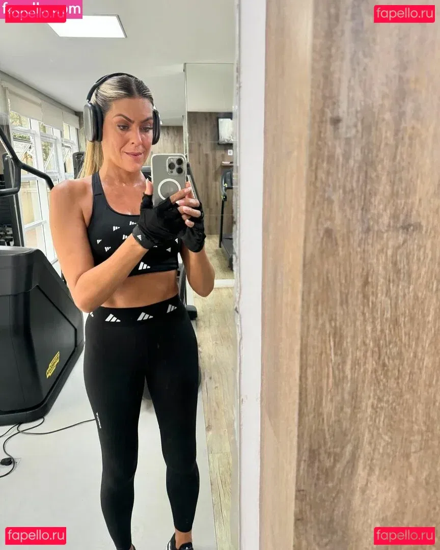 Renata Fan Onlyfans Photo Gallery 