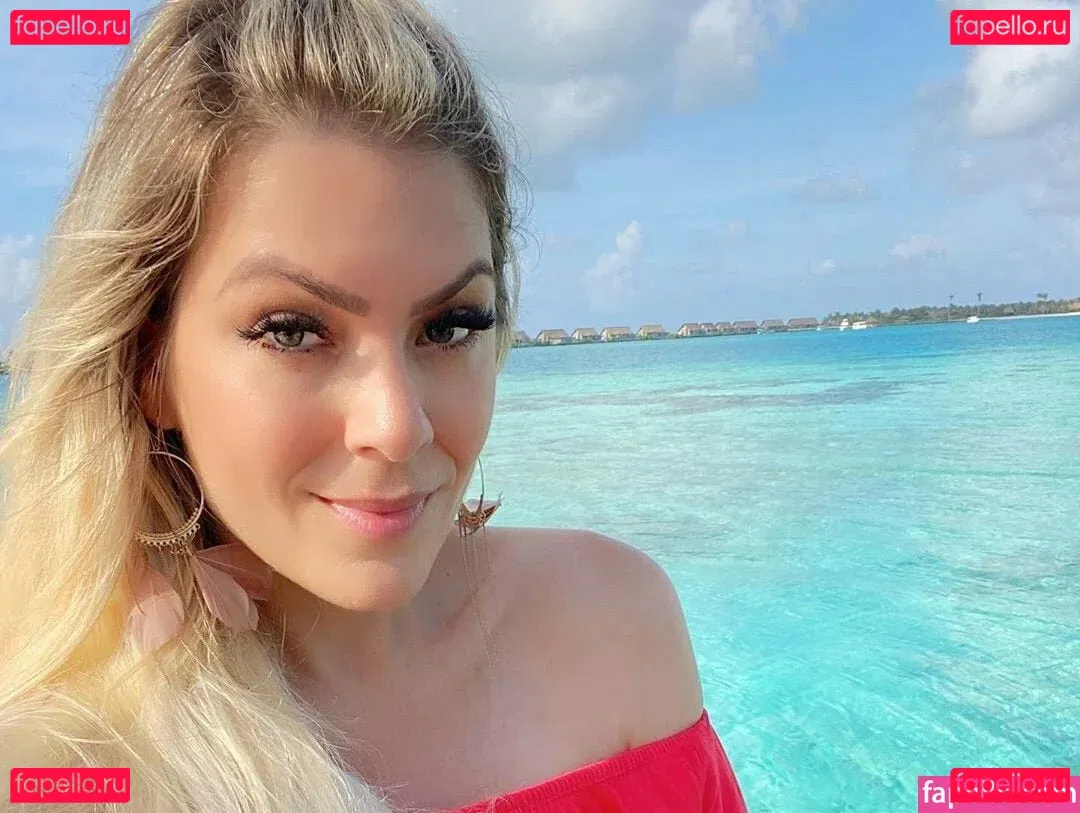 Renata Fan Onlyfans Photo Gallery 