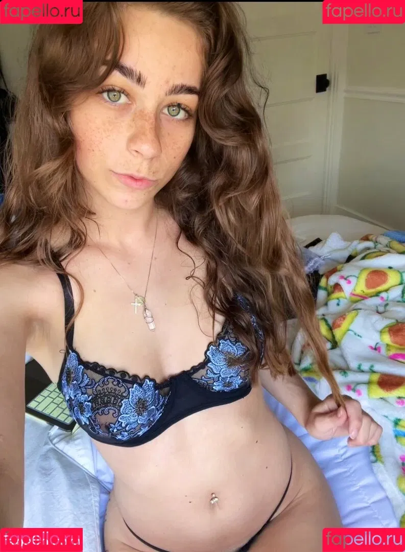 TheReneeRose Onlyfans Photo Gallery 