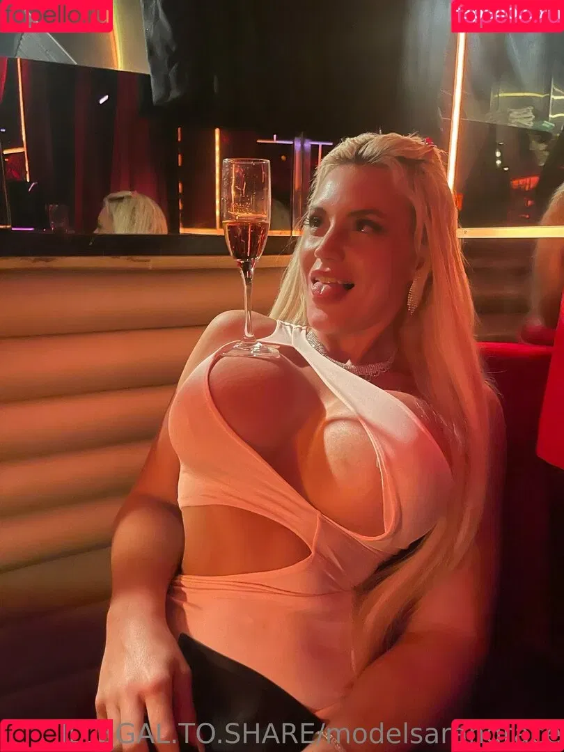 modelsarahgrace Onlyfans Photo Gallery 