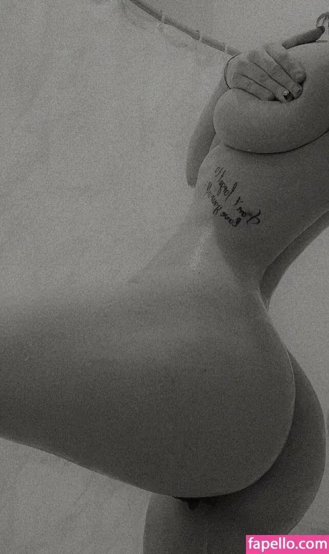 ItsRavenRoses Onlyfans Photo Gallery 