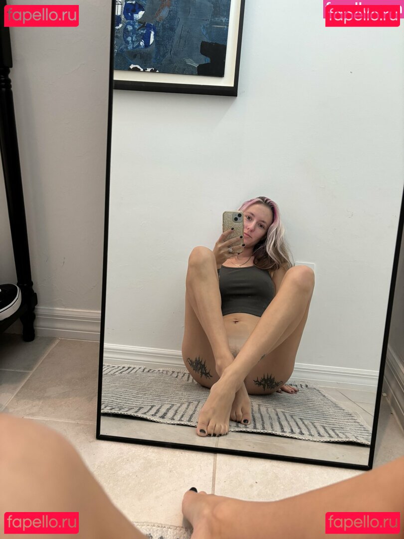 Poppy Quinn Nude Onlyfans Photo 13