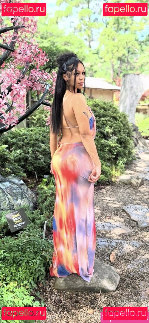 YummieYemaya Nude Onlyfans Photo 4