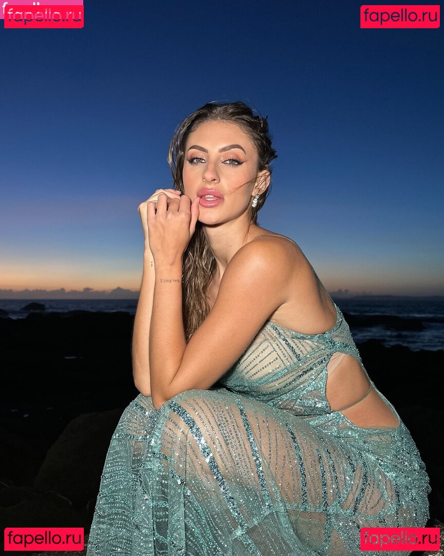 Paula Curras Nude Onlyfans Photo 22