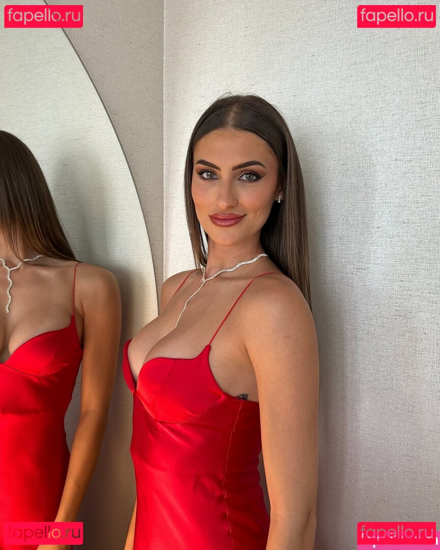 Paula Curras Nude Onlyfans Photo 8