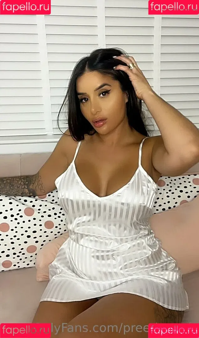 preetiyvault Onlyfans Photo Gallery 