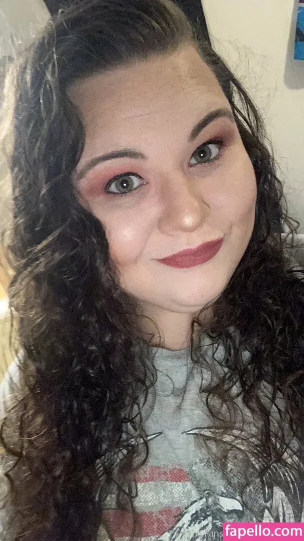 nikkibearfree Onlyfans Photo Gallery 