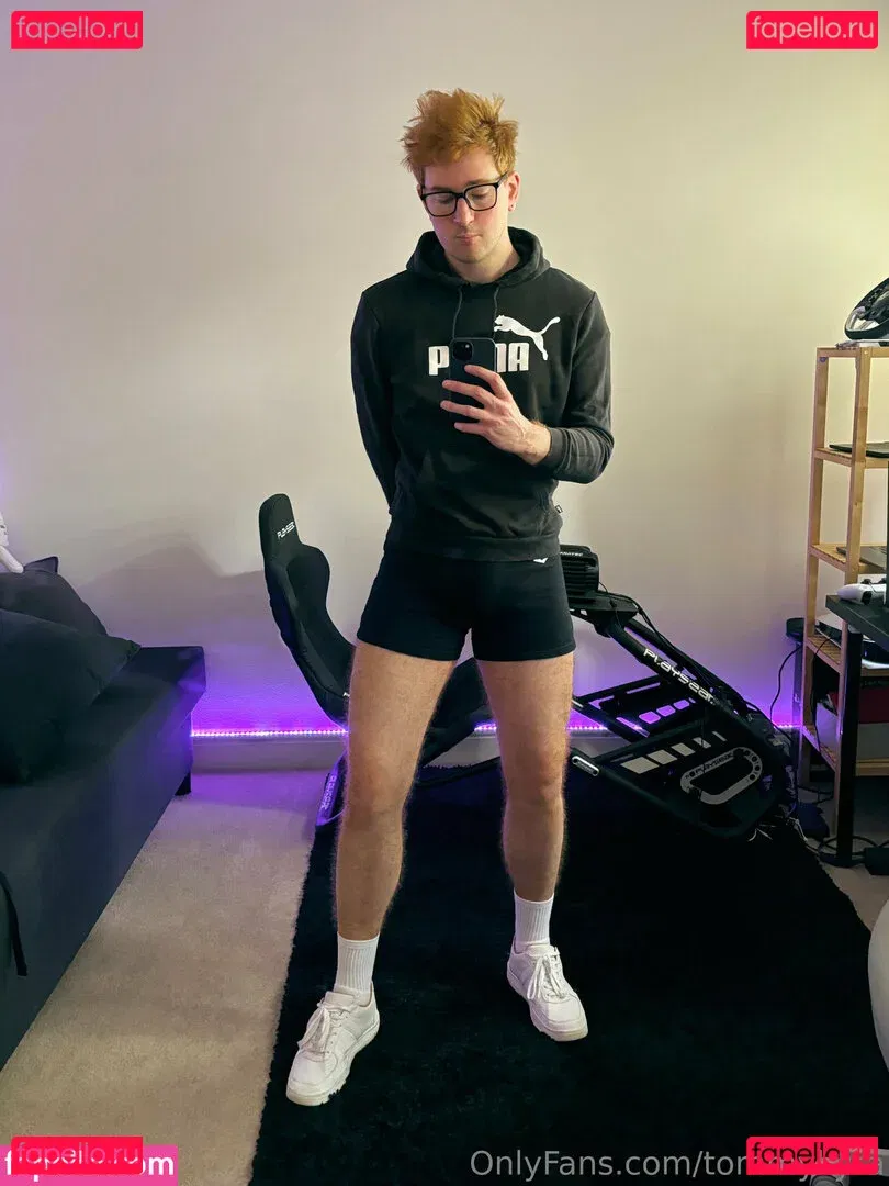 tommykyra Onlyfans Photo Gallery 