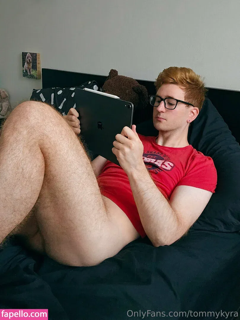 tommykyra Onlyfans Photo Gallery 