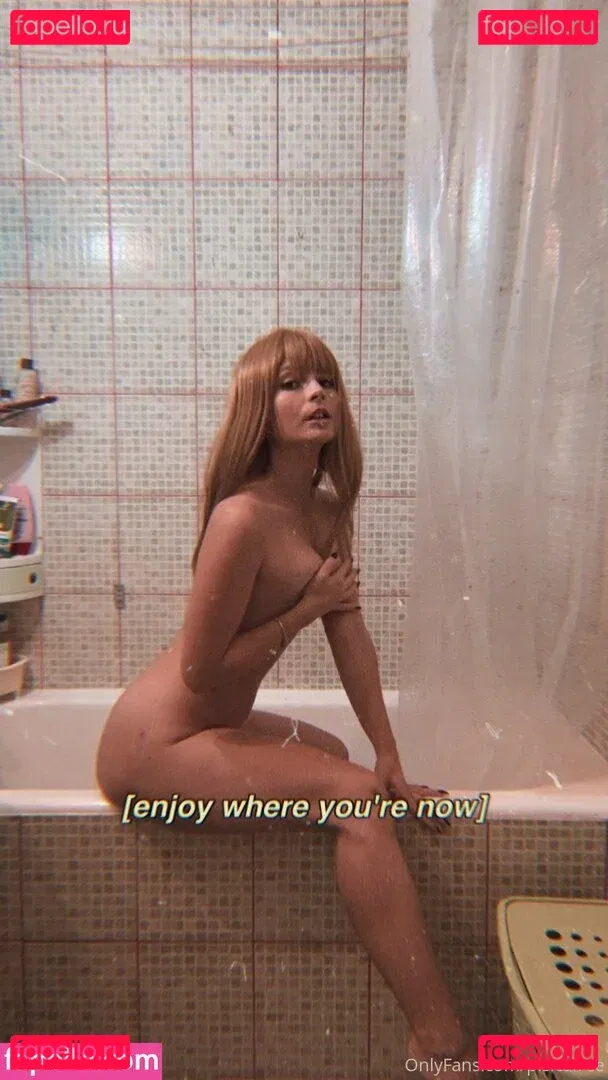 pisicafree Onlyfans Photo Gallery 