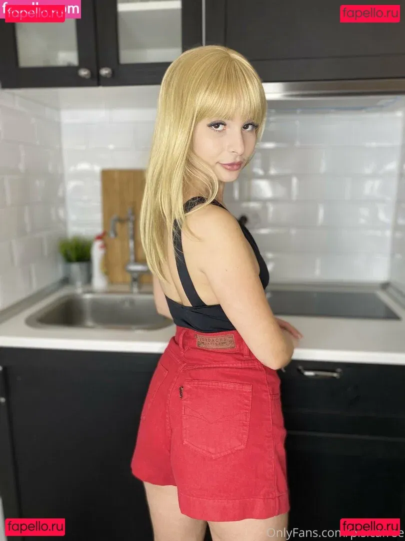 pisicafree Onlyfans Photo Gallery 