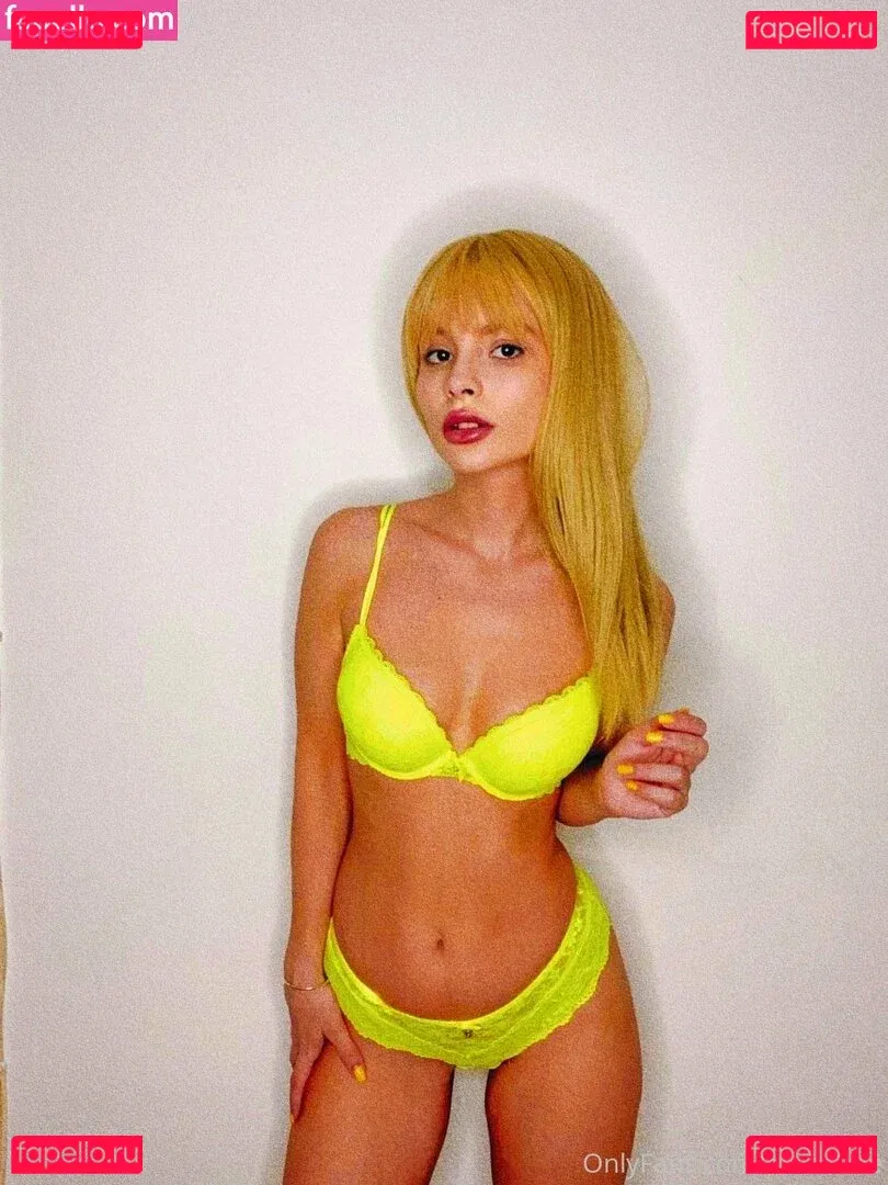 pisicafree Onlyfans Photo Gallery 