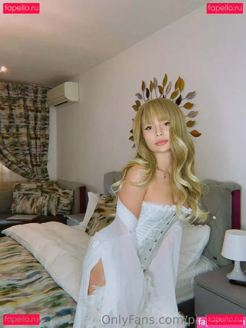 pisicafree Onlyfans Photo Gallery 