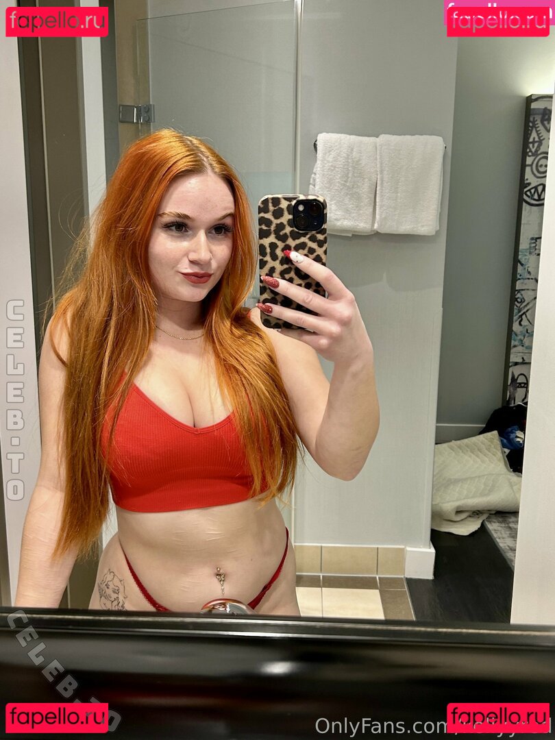 kellyyred Nude Onlyfans Photo 4