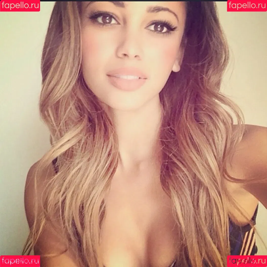 Vanessa Morgan Onlyfans Photo Gallery 