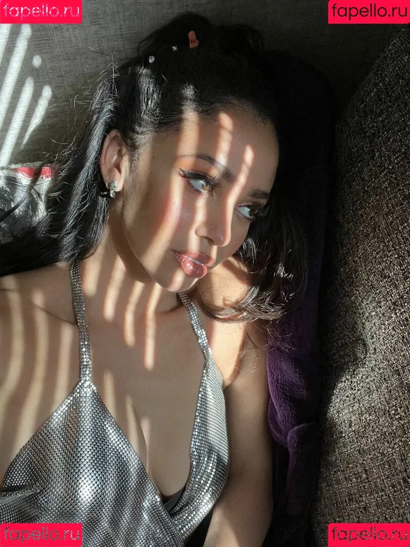 Vanessa Morgan Onlyfans Photo Gallery 