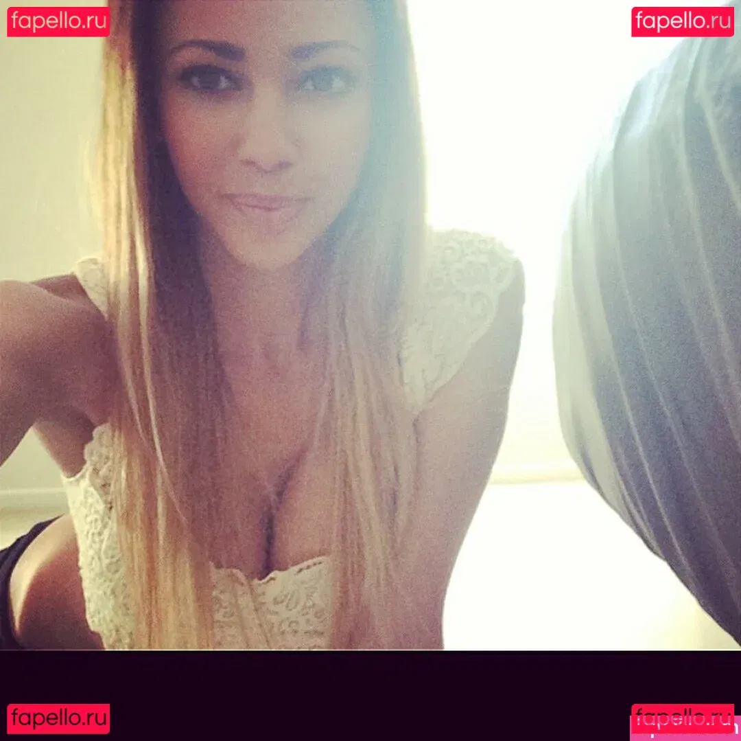 Vanessa Morgan Onlyfans Photo Gallery 