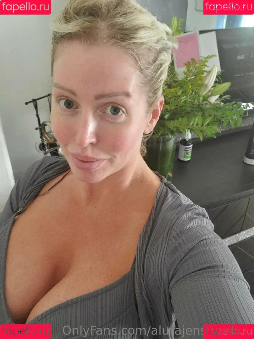 Alura Jenson Onlyfans Photo Gallery 