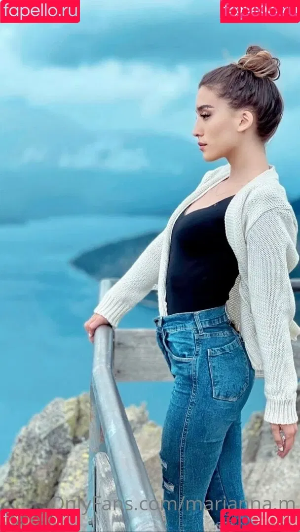 marianna.m Onlyfans Photo Gallery 