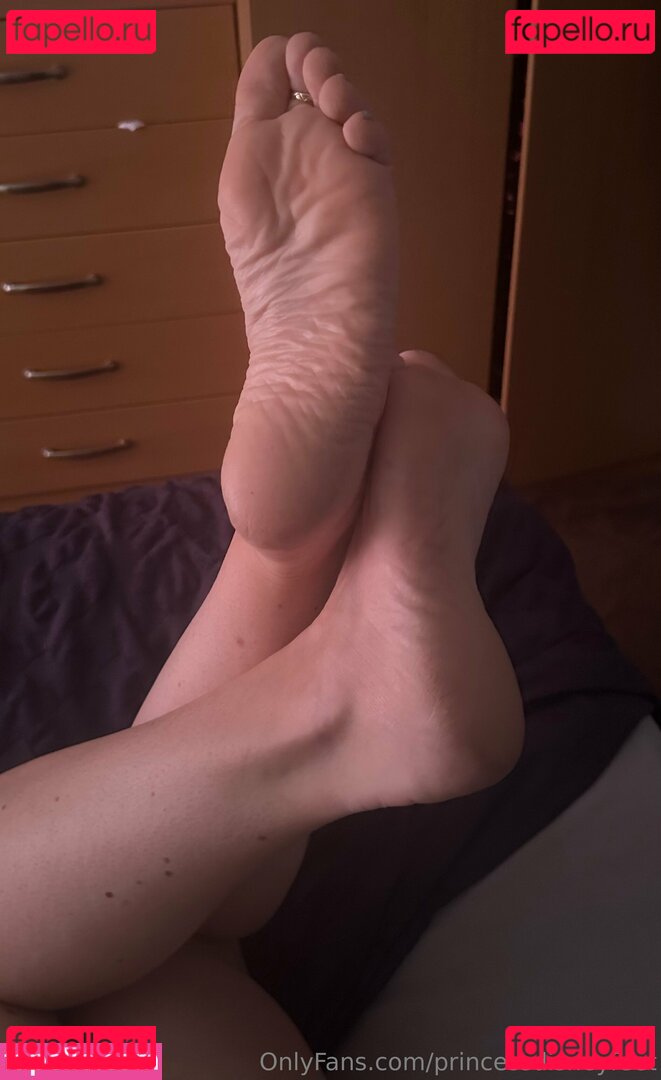 princessdisneyfeet Nude Onlyfans Photo 13