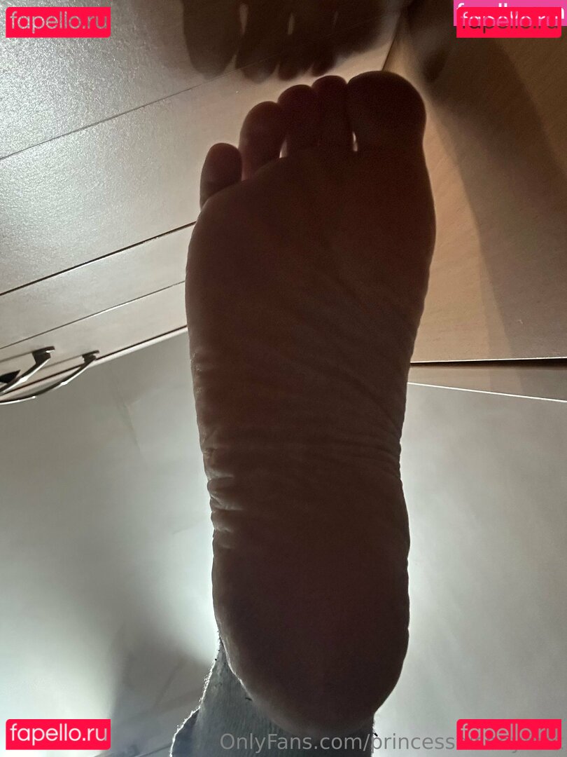 princessdisneyfeet Nude Onlyfans Photo 8
