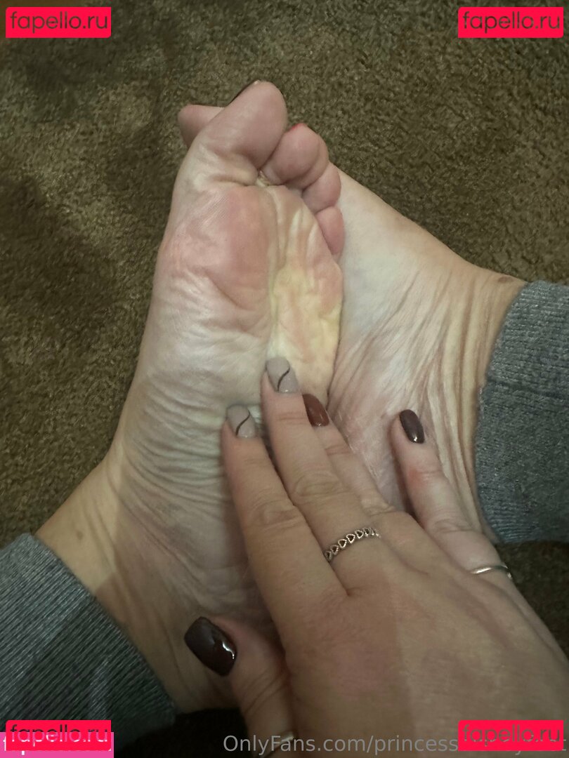 princessdisneyfeet Nude Onlyfans Photo 4