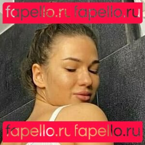 Jenny Lipps Nude Onlyfans Photo 14